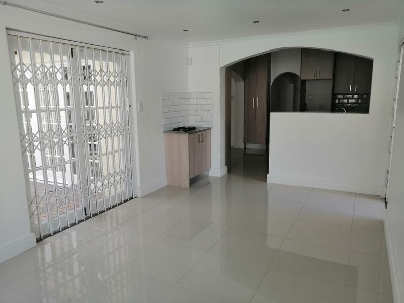To Let 3 Bedroom Property for Rent in Claremont Western Cape